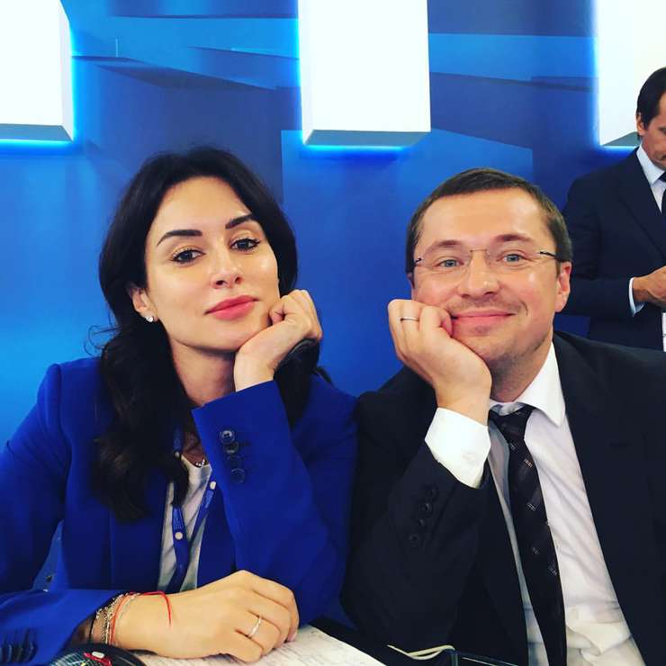 Тина Канделаки публикует снимки с мужем Василием Бровко Тина Канделаки публикует снимки с мужем Василием Бровко