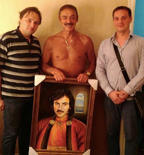 Михаил Боярский с художниками Александром Куцем и Романом Кюнстлером