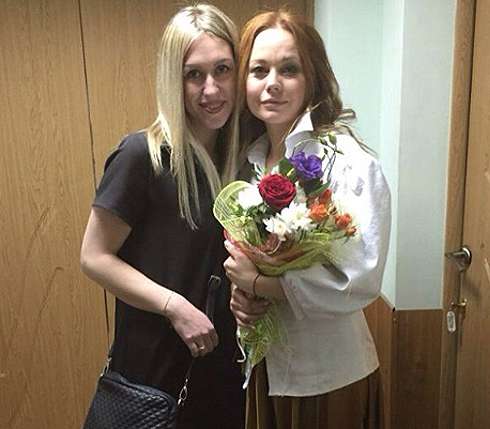 Елена Корикова с поклонницей