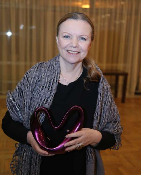 Валентина Теличкина получила приз за благотворительность