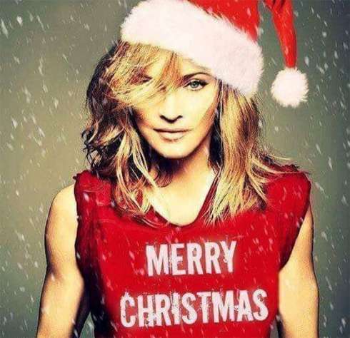 Мадонна пожелала всем счастливого Рождества