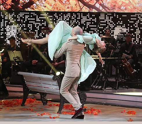 Шоу «Танцы со звездами» сделало из Евгения Папунаишвили настоящую звезду