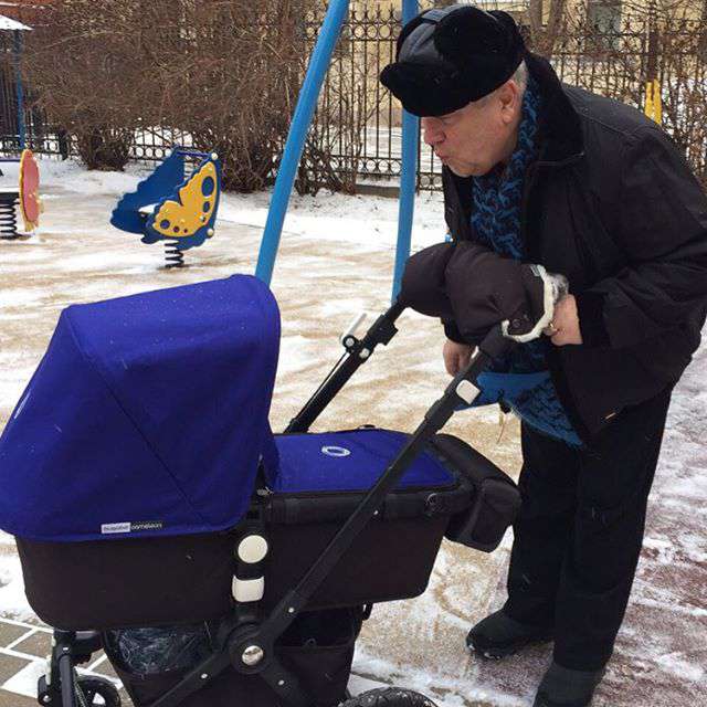 Владимир Винокур обожает своего внука