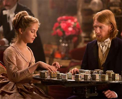 Кити из «Анны Карениной» в исполнении Алисии была признана образцово-показательной героиней романа Толстого Кити из «Анны Карениной» в исполнении Алисии была признана образцово-показательной героиней романа Толстого