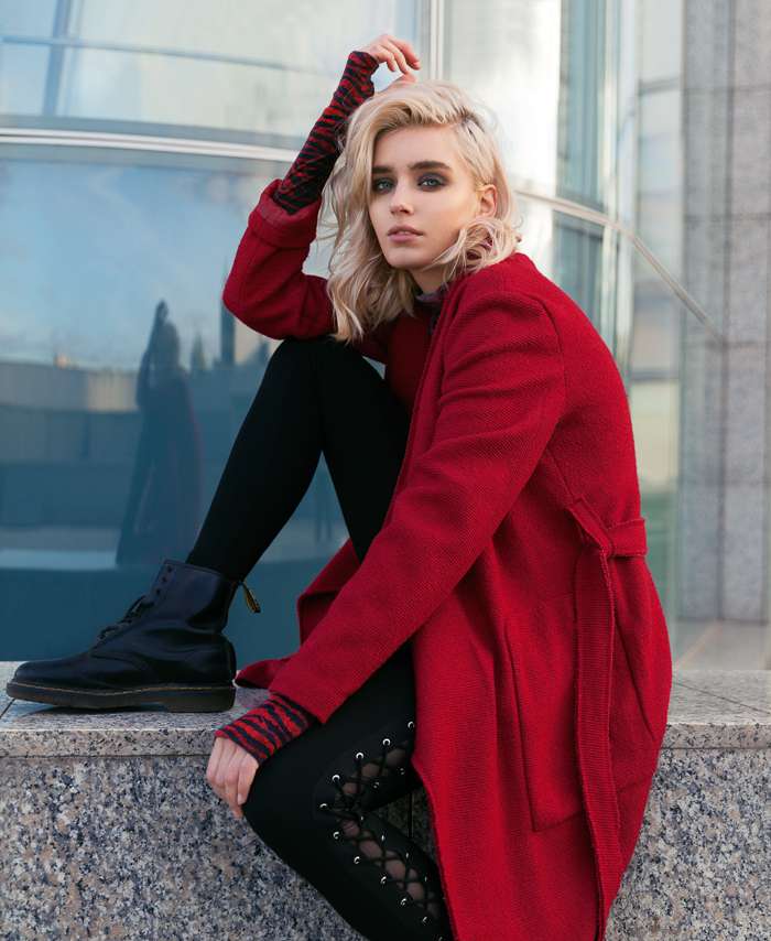 Водолазка, Kenzo; лосины, top shop; пальто, Bershka Водолазка, Kenzo; лосины, top shop; пальто, Bershka