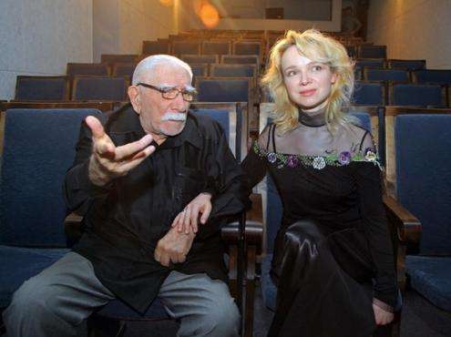 АРМЕН ДЖИГАРХАНЯН И ВИТАЛИНА ЦЫМБАЛЮК-РОМАНОВСКАЯ