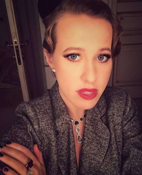 КСЕНИЯ СОБЧАК