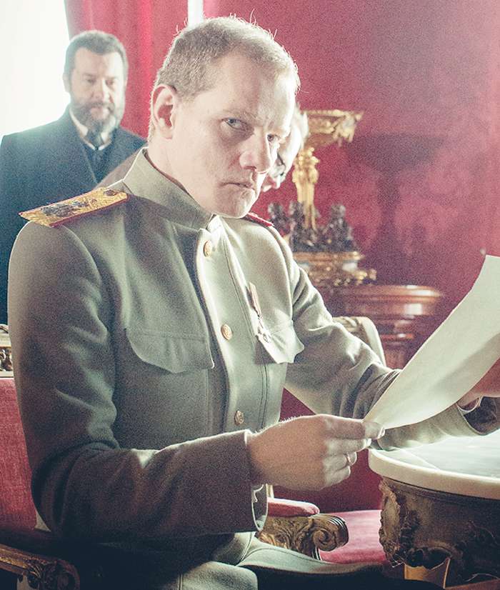 Юрий Колокольников сыграл князя Михаила и снова доказал, что может перевоплотиться в персонажа любой эпохи