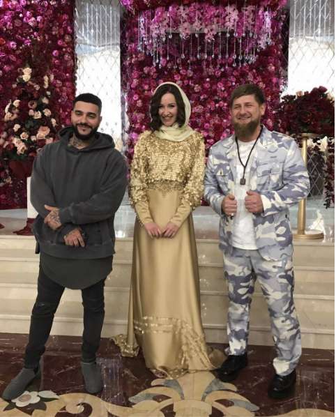 Глава Чечни с Тимати и Ольгой Бузовой Глава Чечни с Тимати и Ольгой Бузовой