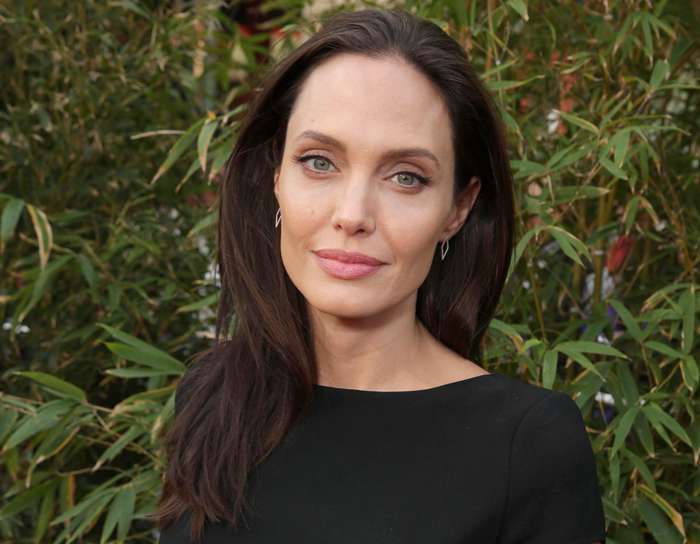 Анджелина Джоли выходит замуж?