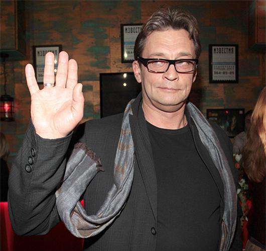 АЛЕКСАНДР ДОМОГАРОВ