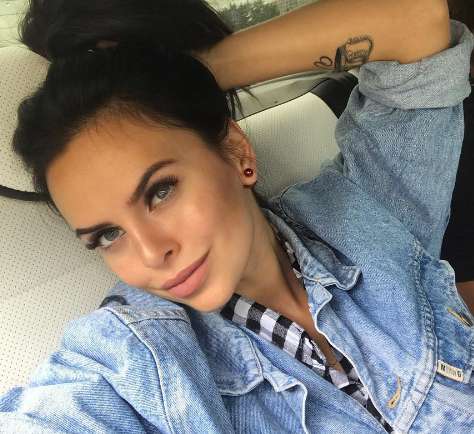 Виктория Романец