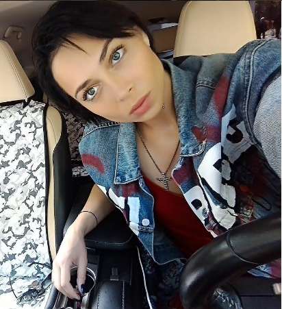 Настасья Самбурская