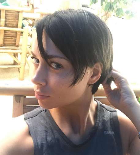 Настасья Самбурская