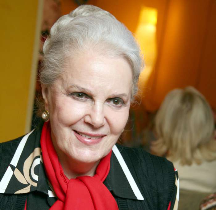 Элина Быстрицкая