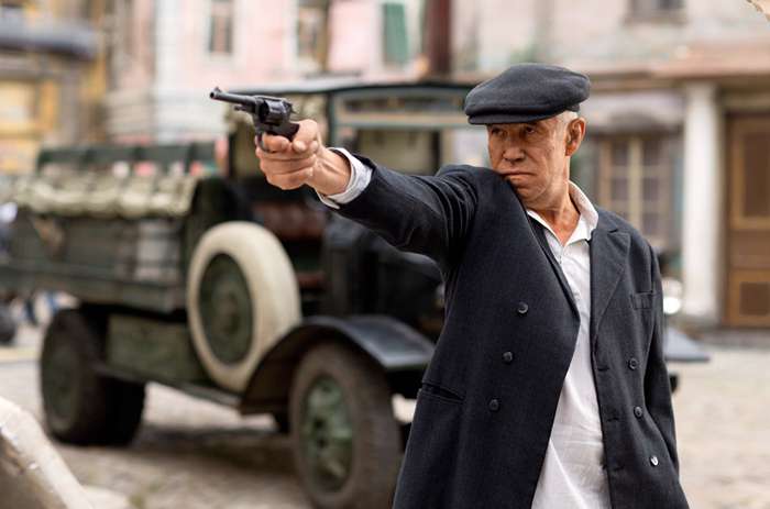 В кино Гармаш часто играет брутальных мужчин. В сериале «Мурка» – вора в законе В кино Гармаш часто играет брутальных мужчин. В сериале «Мурка» – вора в законе