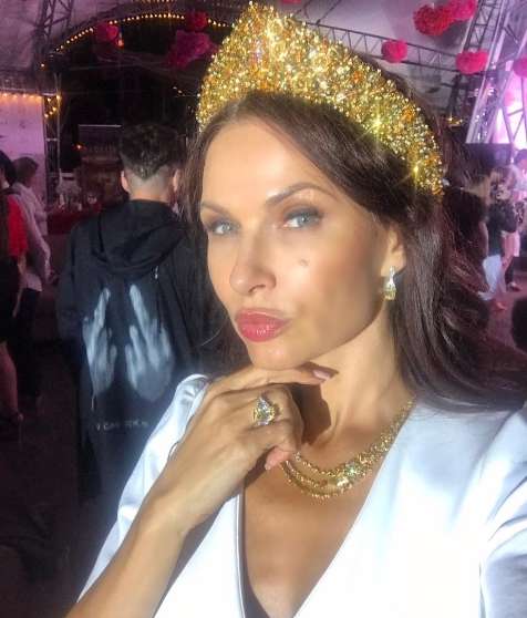 Эвелина Бледанс