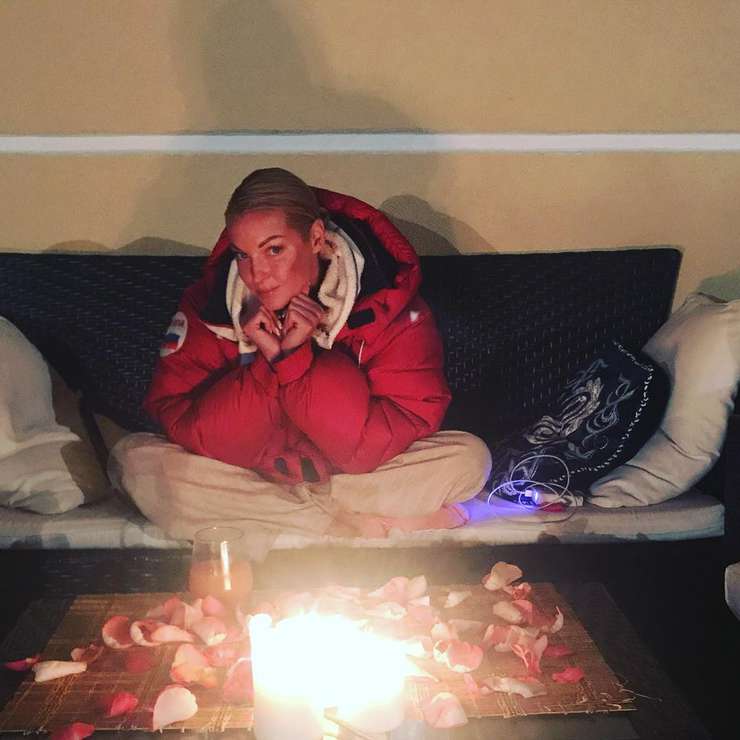 Настя не исключает, что ситуация с обвинениями в алкоголизме не обошлась без участия бывшего водителя, который ее обокрал Настя не исключает, что ситуация с обвинениями в алкоголизме не обошлась без участия бывшего водителя, который ее обокрал