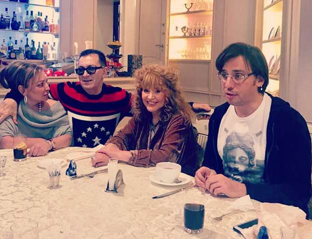 Александр Буйнов с женой, Алла Пугачева и Максим Галкин