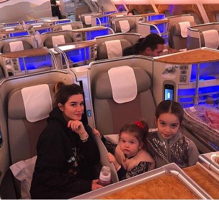 «Лучше сосать, чем говорить»: Бородина ответила на советы по воспитанию детей