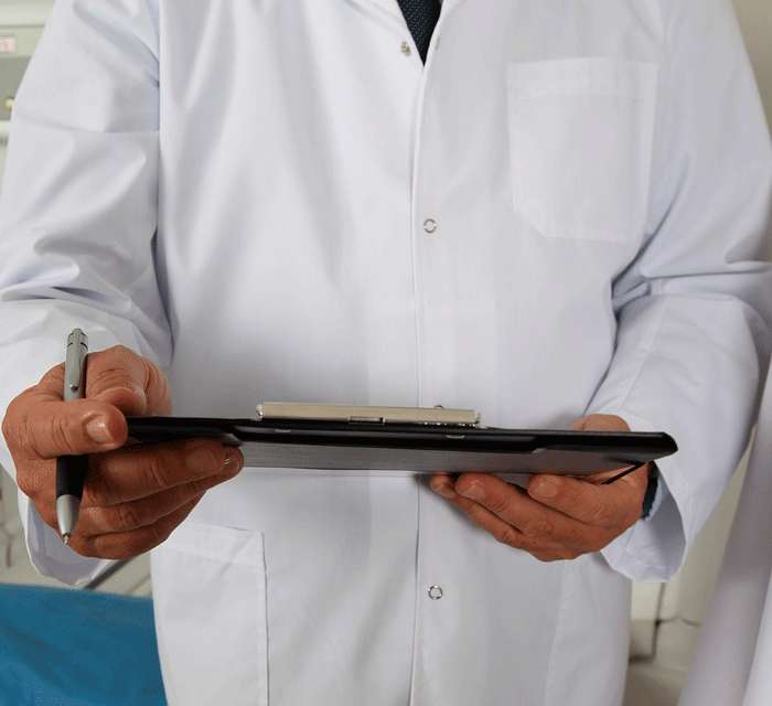 Терапевт расспросит вас об общем самочувствии Терапевт расспросит вас об общем самочувствии