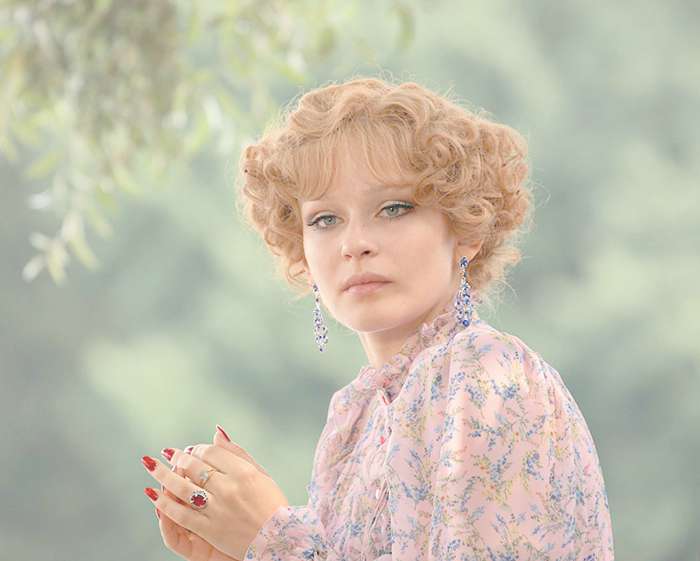 Юлия Пересильд в роли Людмилы Гурченко в сериале, о жизни легендарной актрисы Юлия Пересильд в роли Людмилы Гурченко в сериале, о жизни легендарной актрисы