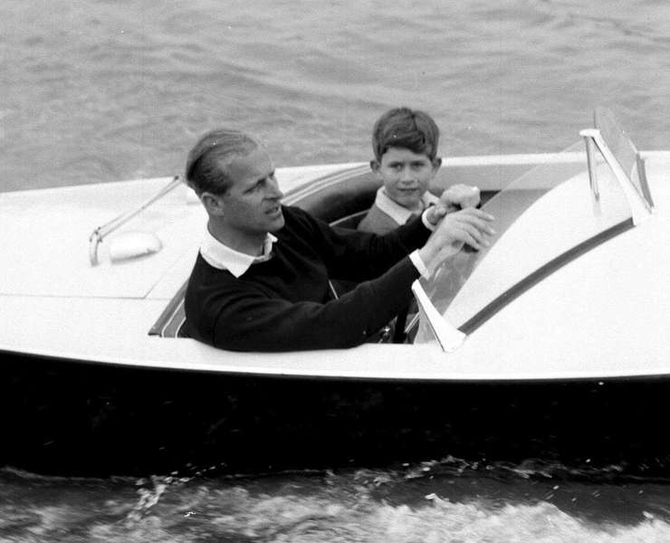 Герцога Эдинбургский и Чарльз Герцога Эдинбургский и Чарльз