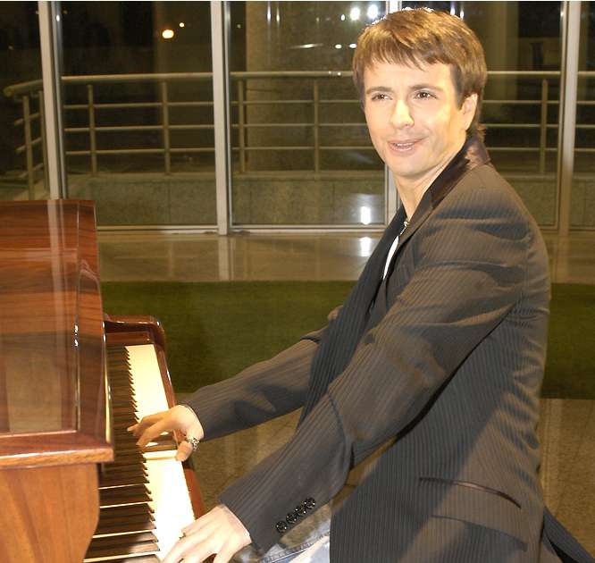 Андрей Губин