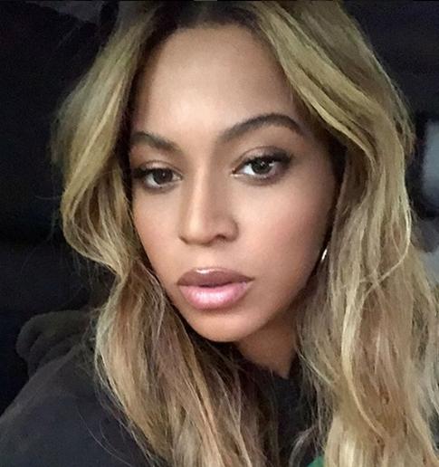 Бейонсе подозревают в четвертой беременности