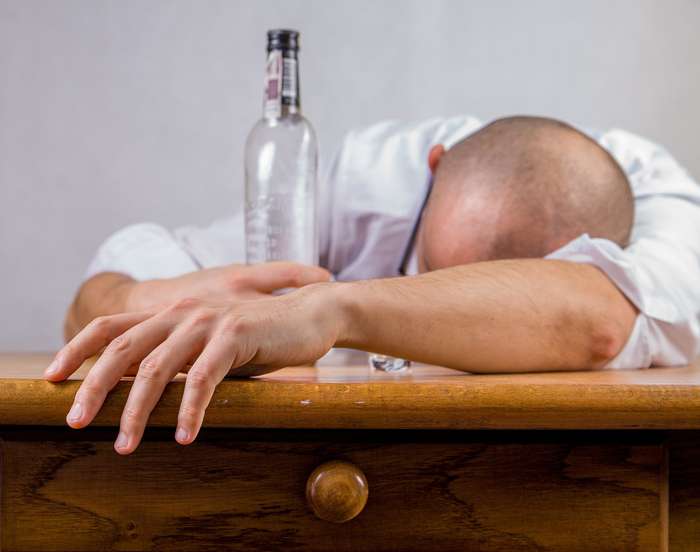 Пьющий муж — настоящая беда для его жены