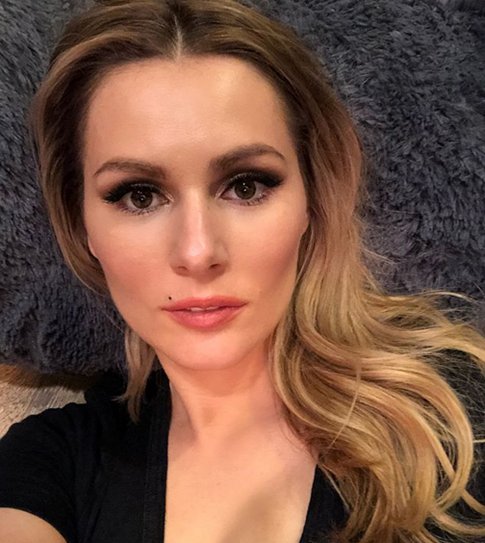 Поклонники обвинили Марию Кожевникову в расизме