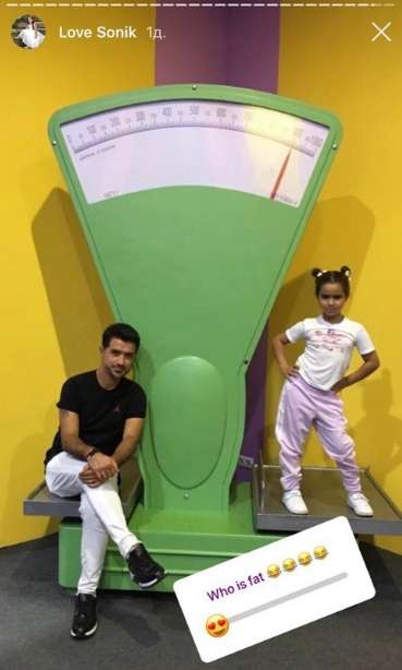 Оскандалившийся муж Лорак провел выходные с 7-летней дочкой Оскандалившийся муж Лорак провел выходные с 7-летней дочкой