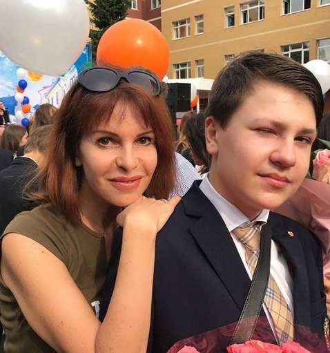 Наталья Штурм с сыном Арсением