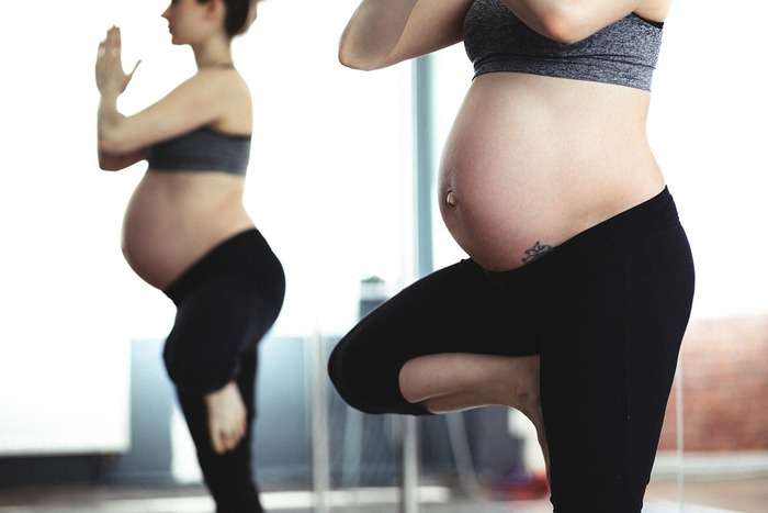 растяжка во время беременности улучшается благодаря специальному гормону