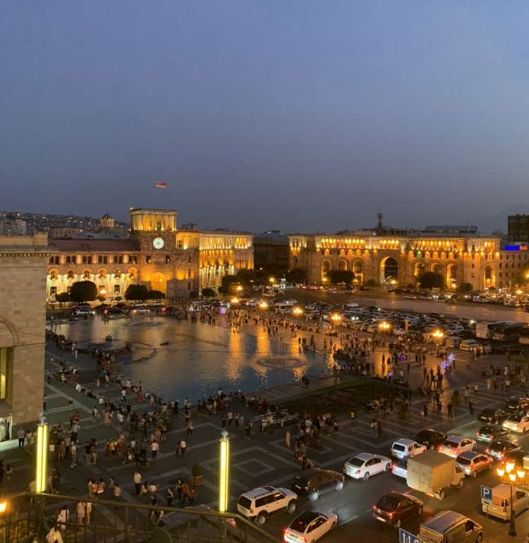 В Ереване и небольших городах много интересных мест