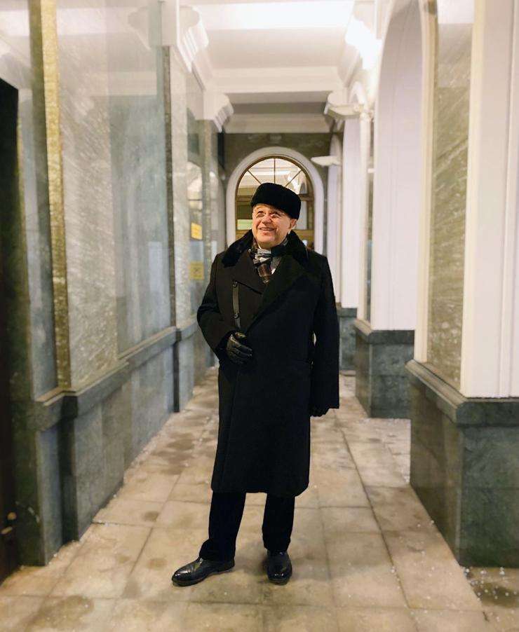 Евгений Петросян