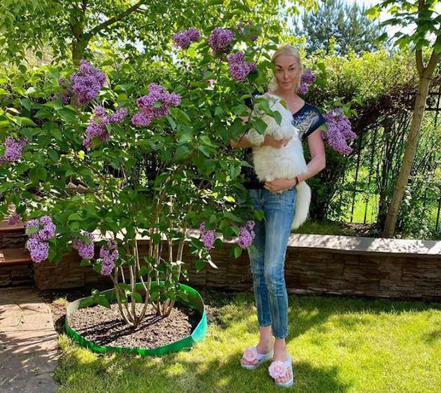 Анастасия Волочкова с котом Лакки