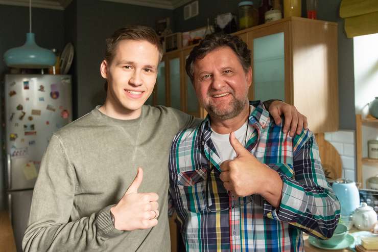 Александр Самойленко-старший и Александр Самойленко-младший весьма успешно сыграли в сериале отца и сына