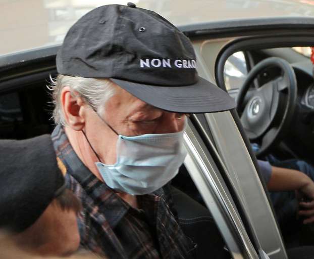 Михаил Ефремов