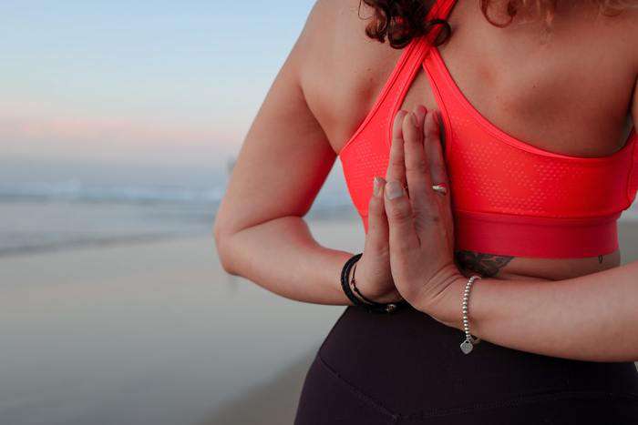 йога поможет вернуть активность в сексуальную жизнь