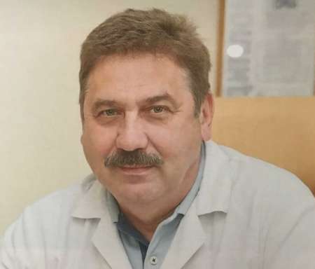 Хирург высшей категории Валерий Таранов