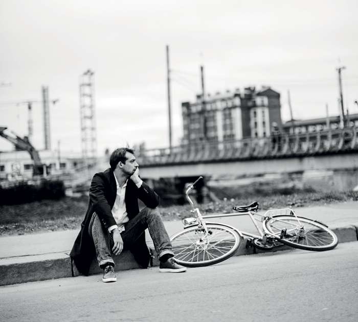 "Я был тогда еще студентом. Увидел в соцсети Кирилла Серебренникова и подумал, что было бы круто добавить его в друзья" Я был тогда еще студентом. Увидел в соцсети Кирилла Серебренникова и подумал, что было бы круто добавить его в друзья