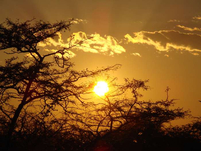 Намибийские закаты принято считать одними из самых красивых