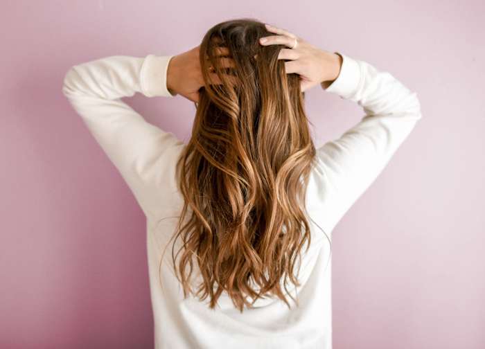 Салонные процедуры для волос, которые можно сделать дома