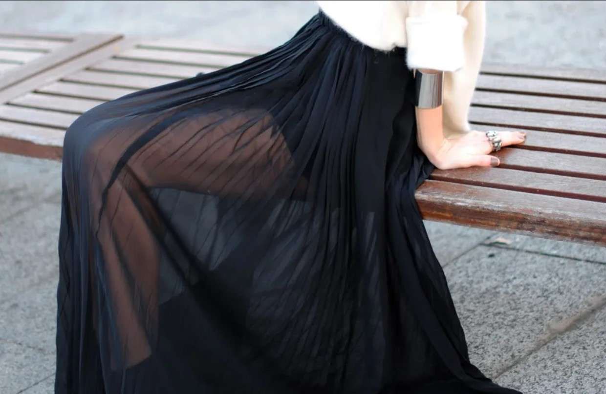 Прозрачные юбки бывают элегантными