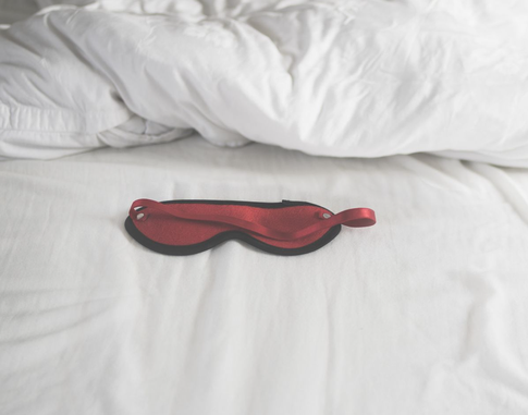 Некоторые любят погорячее: 10 советов, как добавить огня в ваш поднадоевший секс