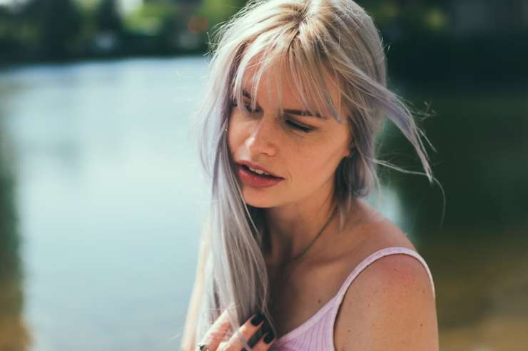 Не потерять бы в серебре: 5 секретов парикмахера по уходу за сединой Не потерять бы в серебре: 5 секретов парикмахера по уходу за сединой