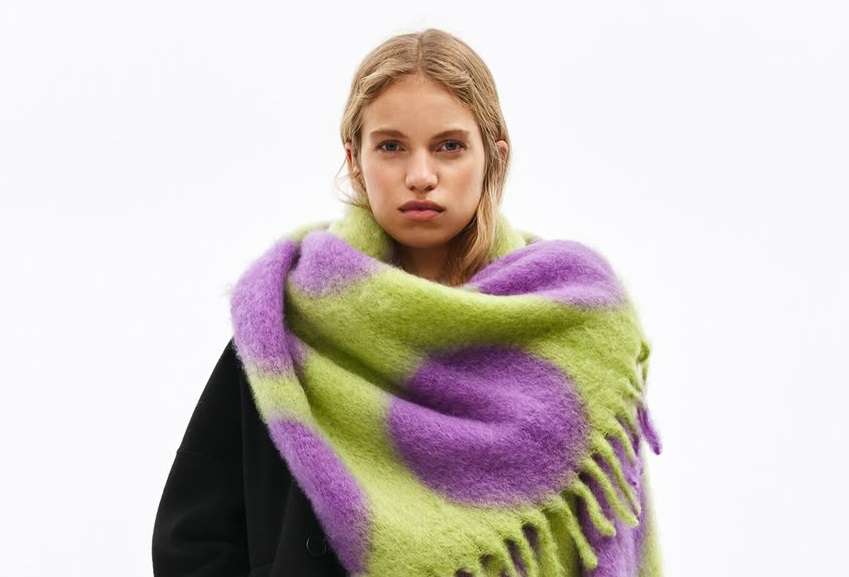 Эти 5 видов шарфов уже не в моде: стилист делится советами