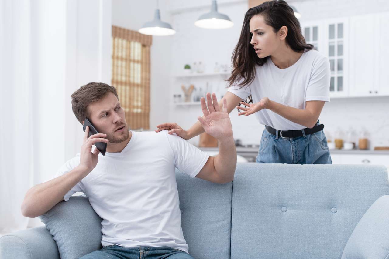 Эмоциональный дампинг: почему мы срываем злость на близких Эмоциональный дампинг: почему мы срываем злость на близких