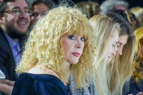 Алла Пугачева — об отказе появляться в кадре: «Наснималась»